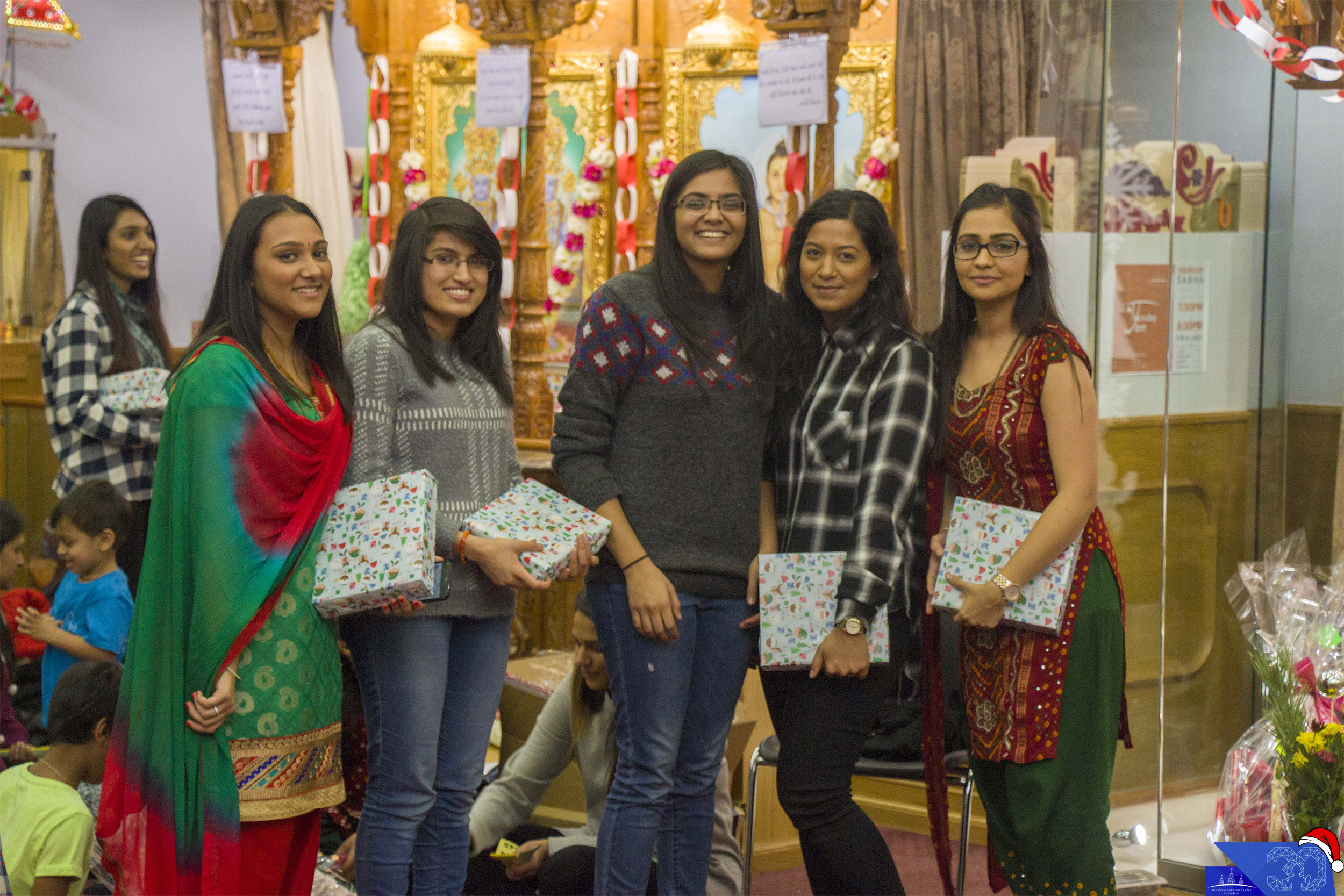 ©1987-2017 SKS Swaminarayan Temple East London